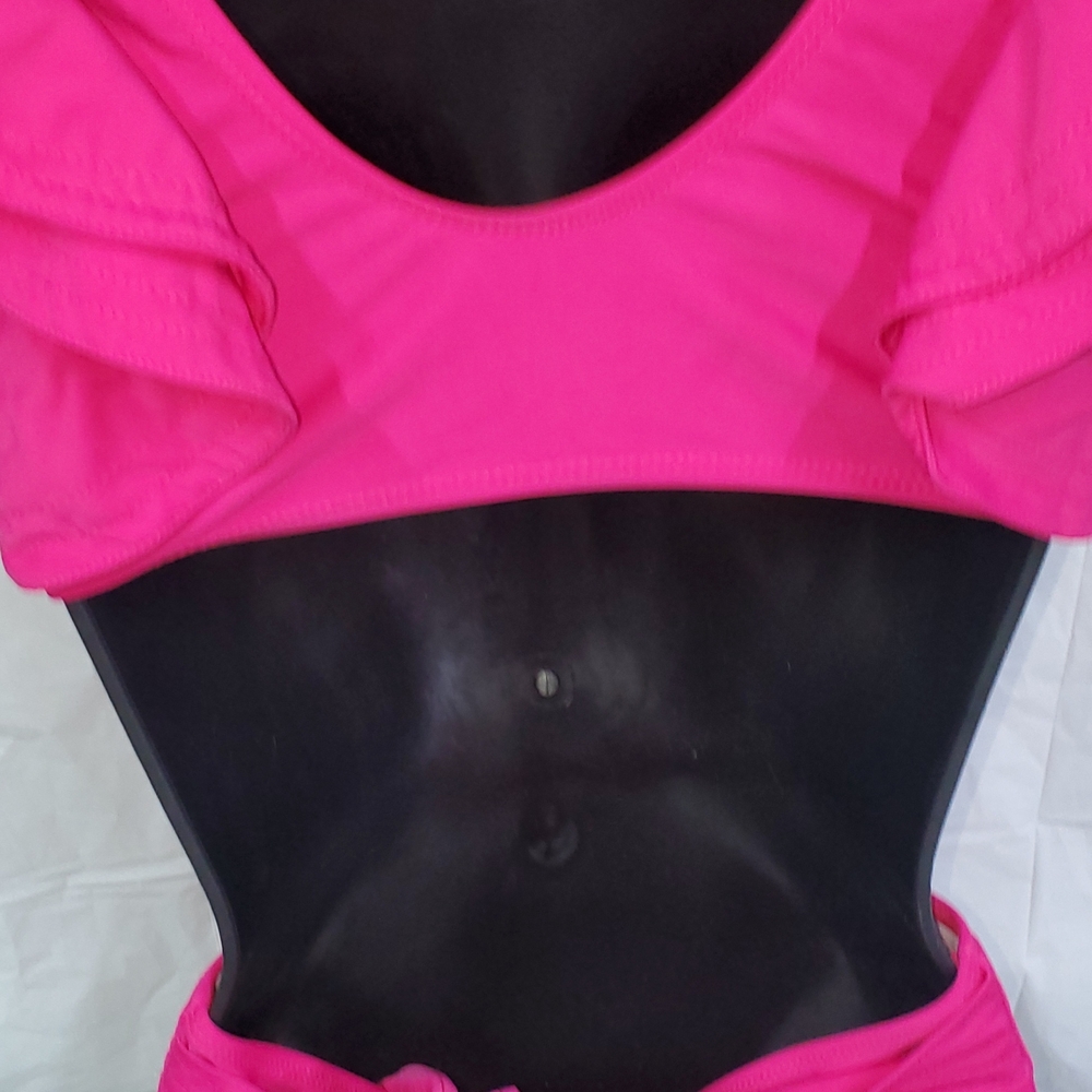 Vibrant Pink Ruffled Bikini Set - Picture 2 of 2